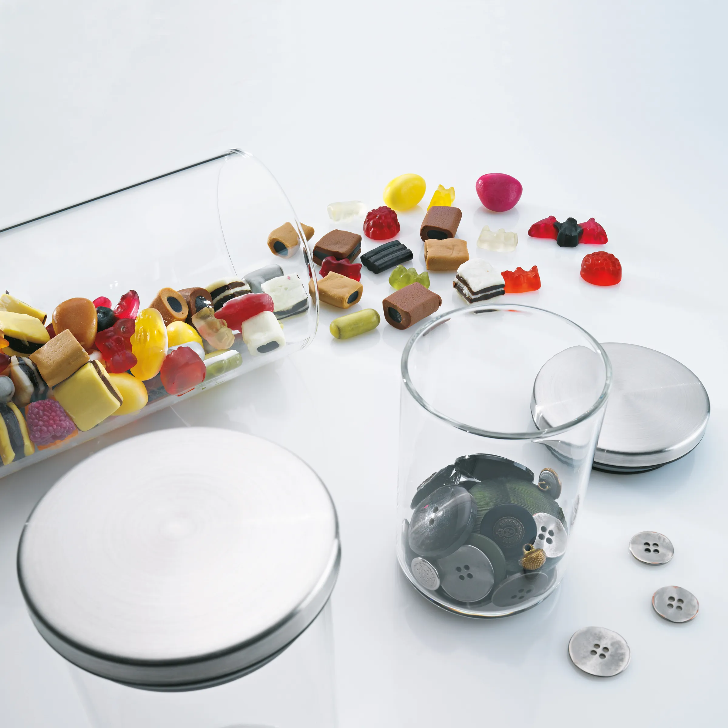 Süßigkeiten Sortierbox - Organizer mit Aufbewahrungsbehältern Sortierkasten mit bunten Süßigkeiten, Knöpfen und Glasdosen zur Aufbewahrung und Organisation von Kleinteilen
