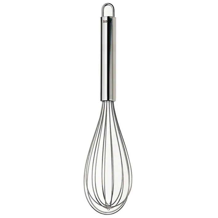 Schneebesen Edelstahl mit ergonomischem Griff - Küchenwerkzeug zum Rühren Edelstahl-Schneebesen mit langem ergonomischem Griff und Aufhängeöse auf weißem Hintergrund