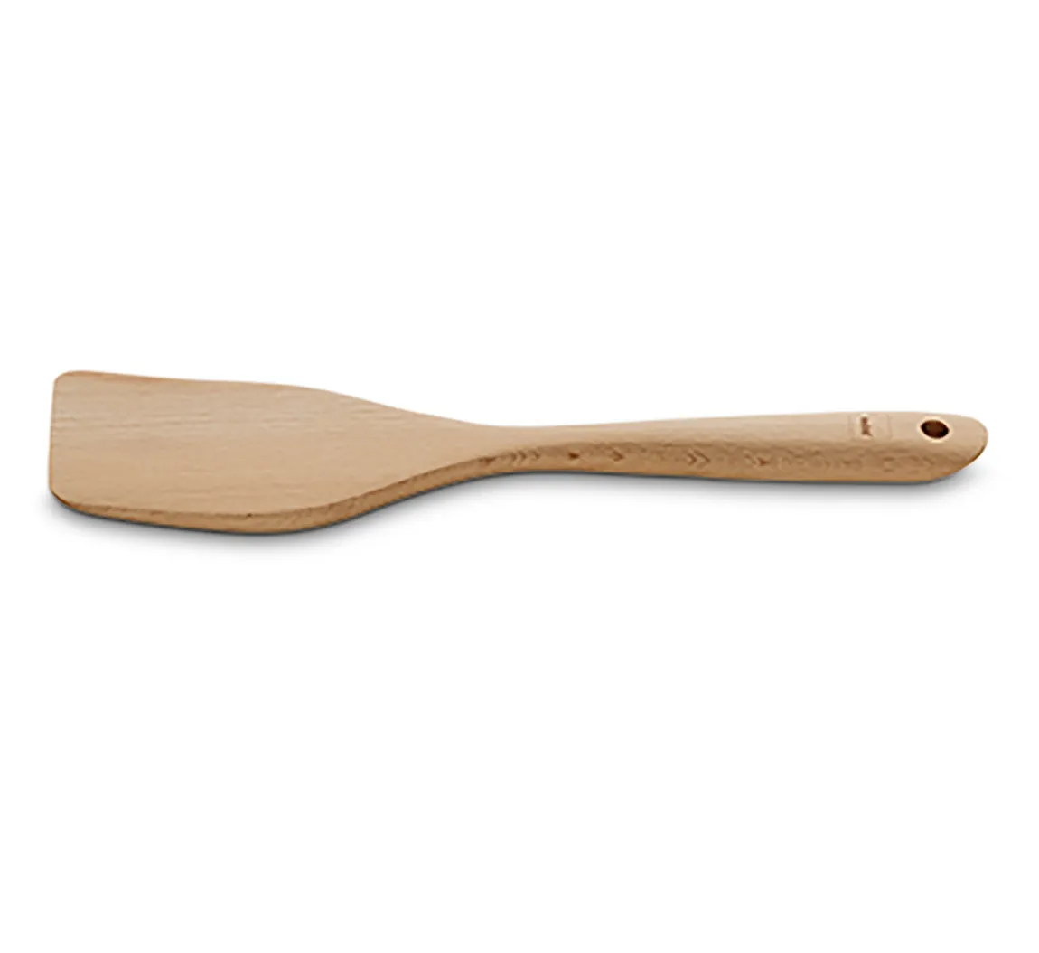 Holzspatel Küche – Pfannenwender aus Buchenholz zum Kochen Holzspatel aus hellem Buchenholz mit flacher Klinge und rundem Loch im Griff auf weißem Hintergrund