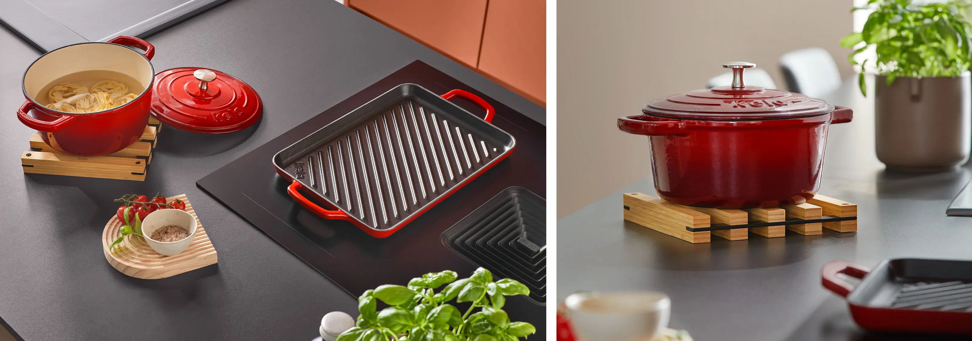 Gusseisen-Kochgeschirr Set - Rote Töpfe und Grillpfanne für Induktion Rote Gusseisen-Töpfe und Grillpfanne auf Induktionsherd mit Holzuntersetzer und frischen Zutaten