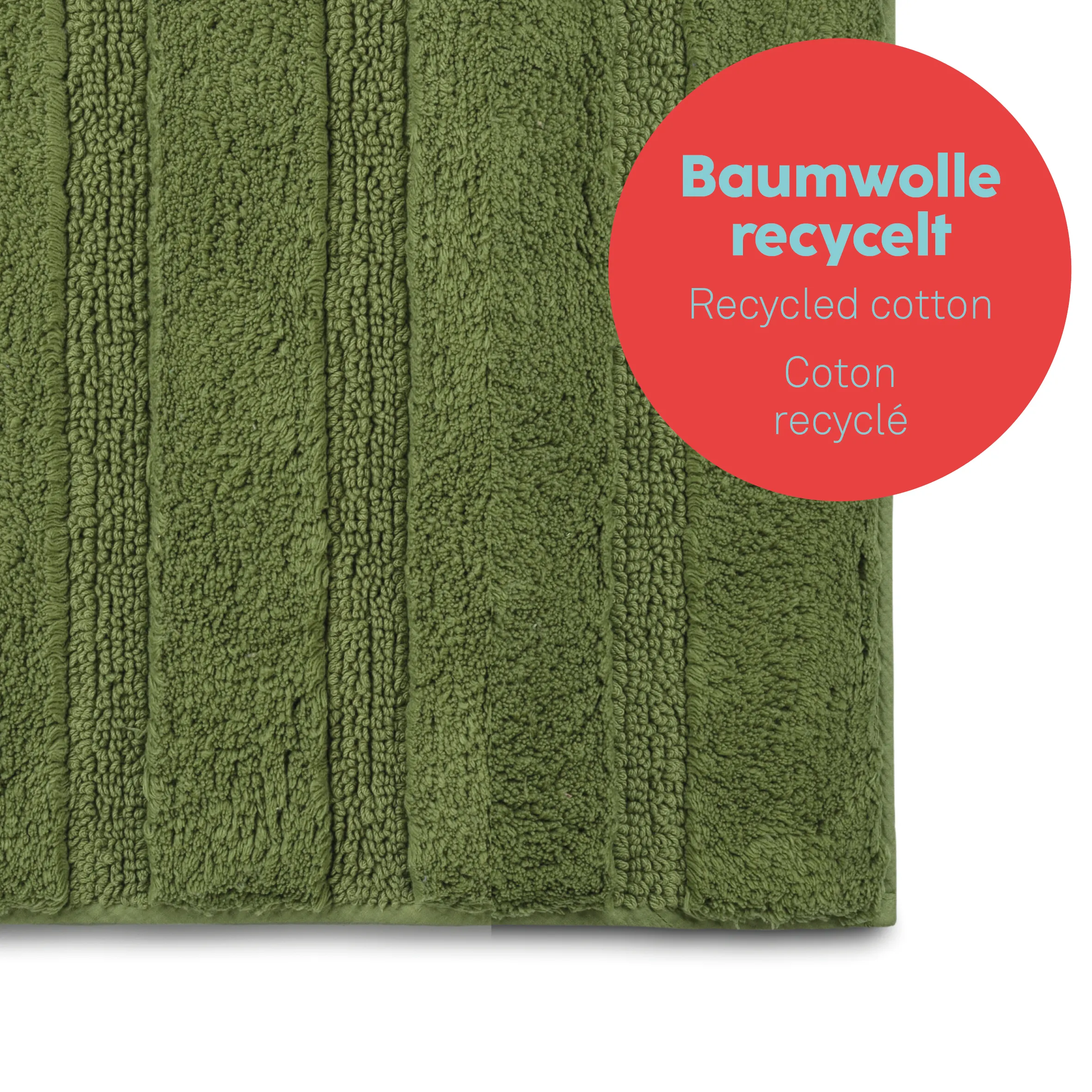 Baumwolle recycelt Handtuch grün Grünes Handtuch aus recycelter Baumwolle mit Streifenmuster und rotem Etikett