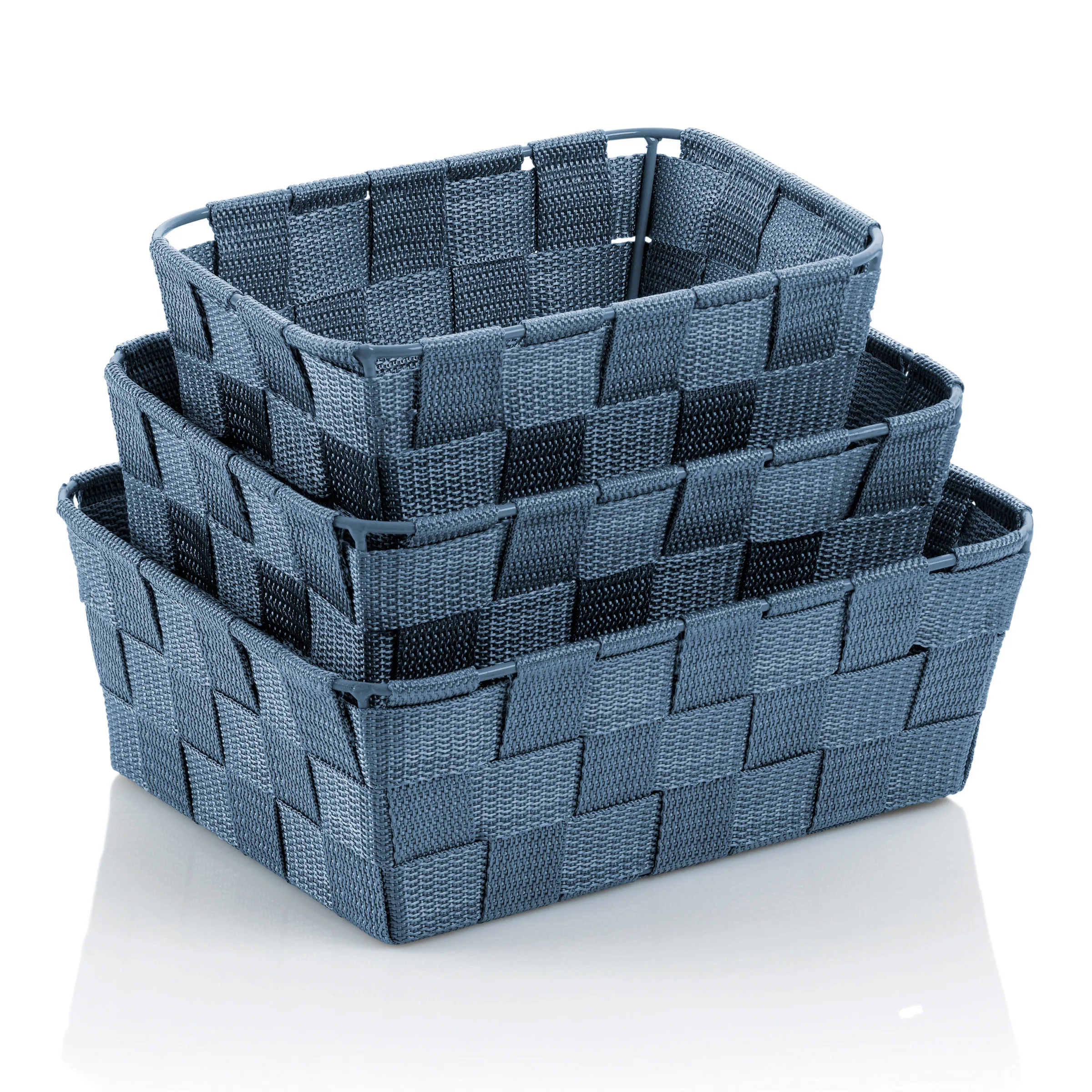 Flechtboxen blau Kunststoff Aufbewahrung Organizer Set Drei gestapelte Flechtboxen aus blauem Kunststoff mit Griffen und Unterteilungen für Lagerung und Organisation