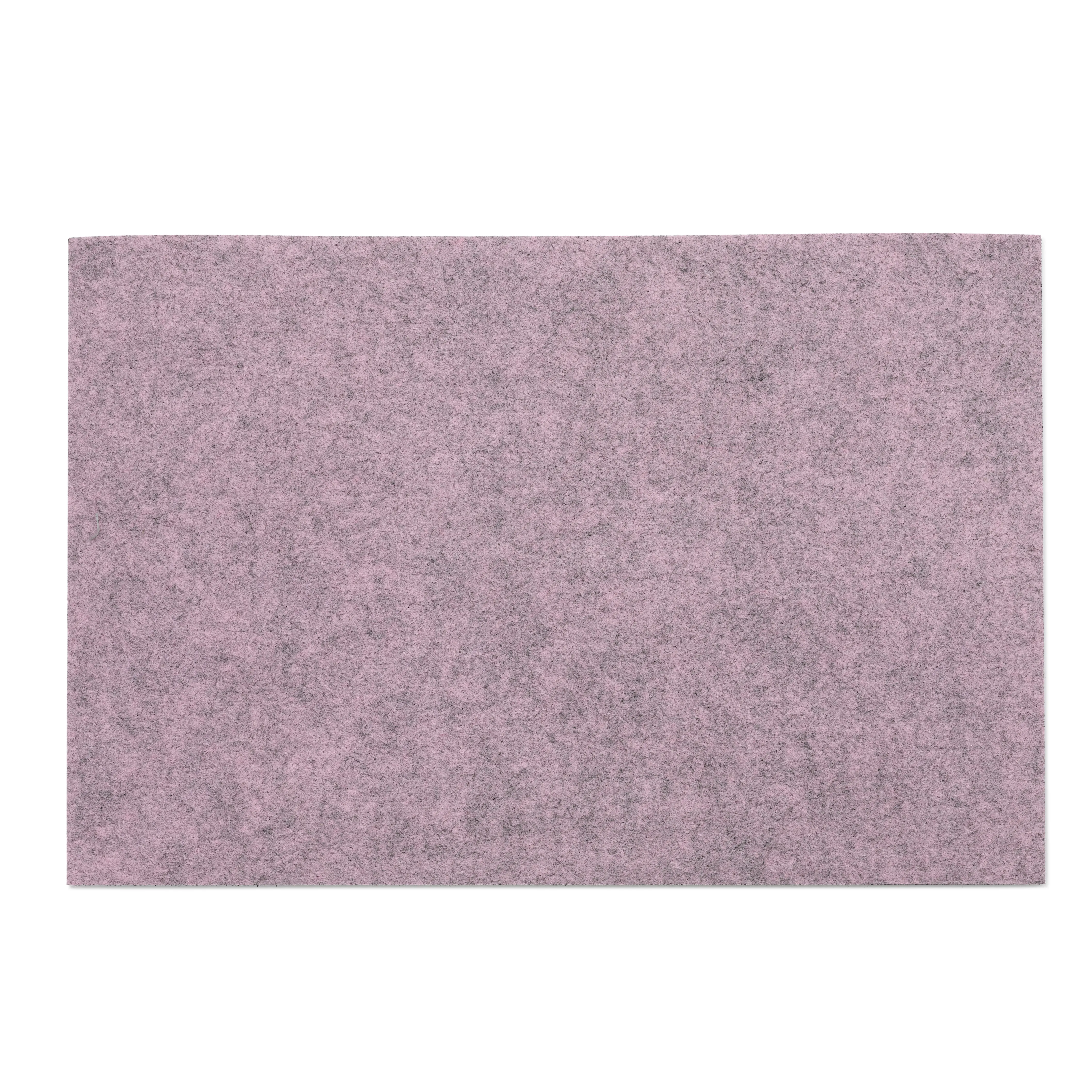 Filzmatte rechteckig in Lila - Schutzunterlage aus Filz Rechteckige Filzmatte in zartem Lila mit natürlicher Textur auf weißem Hintergrund