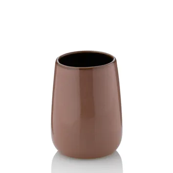 Keramische Zahnbürstenhalter in Beige mit breiter, gerundeter Form und schwarzem Innenglasur auf weißem Hintergrund