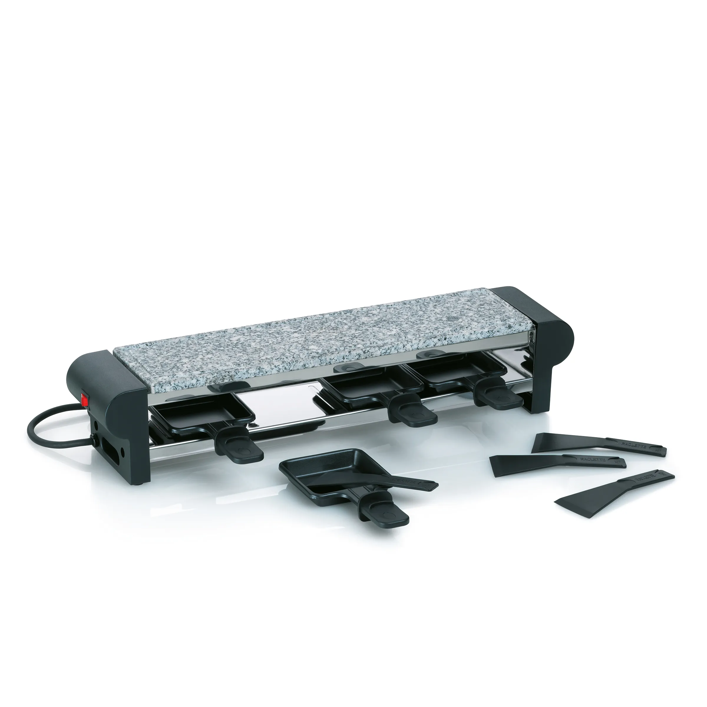 Raclette-Grill mit Steinplatte und 8 Pfännchen für geselliges Kochen Raclette-Grill mit Steinplatte und acht Pfännchen auf weißem Hintergrund, inklusive Holzschieber