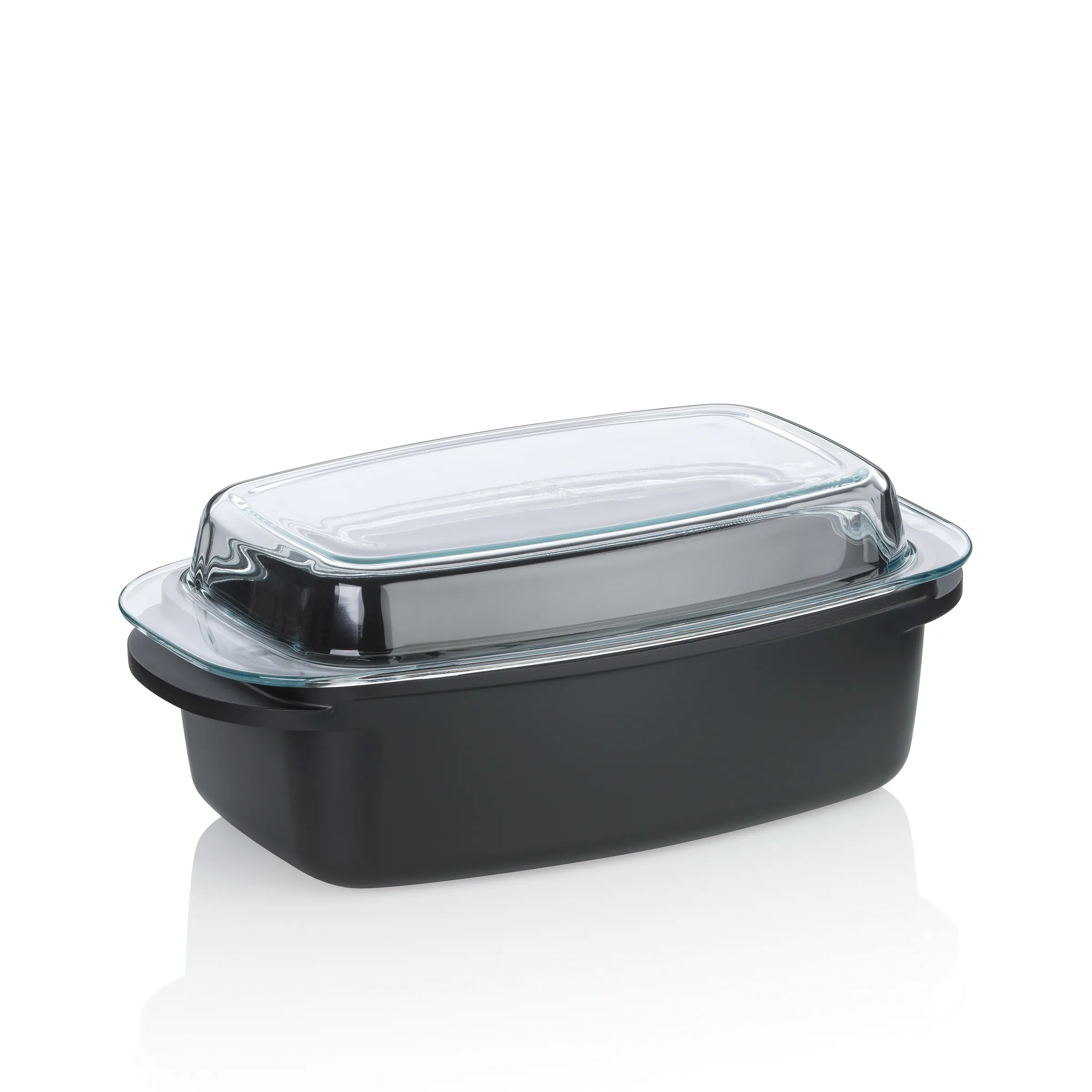 Bräter mit Glasdeckel schwarz - Bratentopf für Backofen Schwarzer Bräter mit transparentem Glasdeckel und Griffen, freigestellt auf weißem Hintergrund
