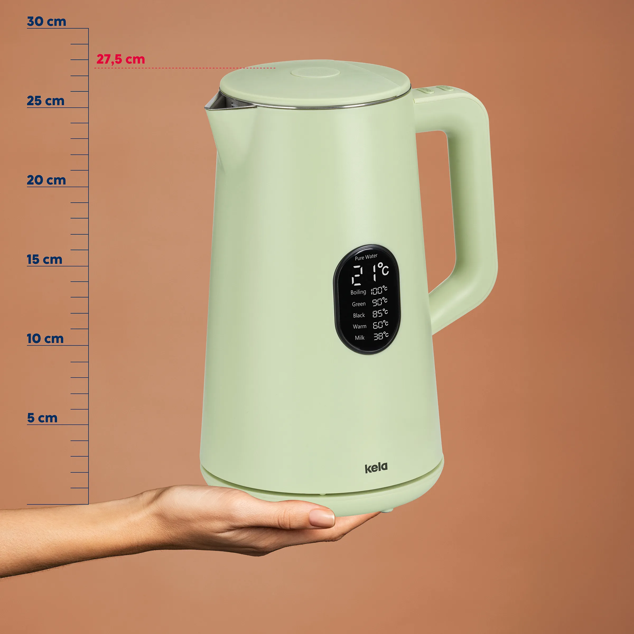 Digitaler Wasserkocher mit Temperaturanzeige - Keld Wasserkocher mintgrün 27,5 cm Mintgrüner Wasserkocher mit digitalem Display zeigt Temperaturstufen, Höhe 27,5 cm, auf Hand präsentiert