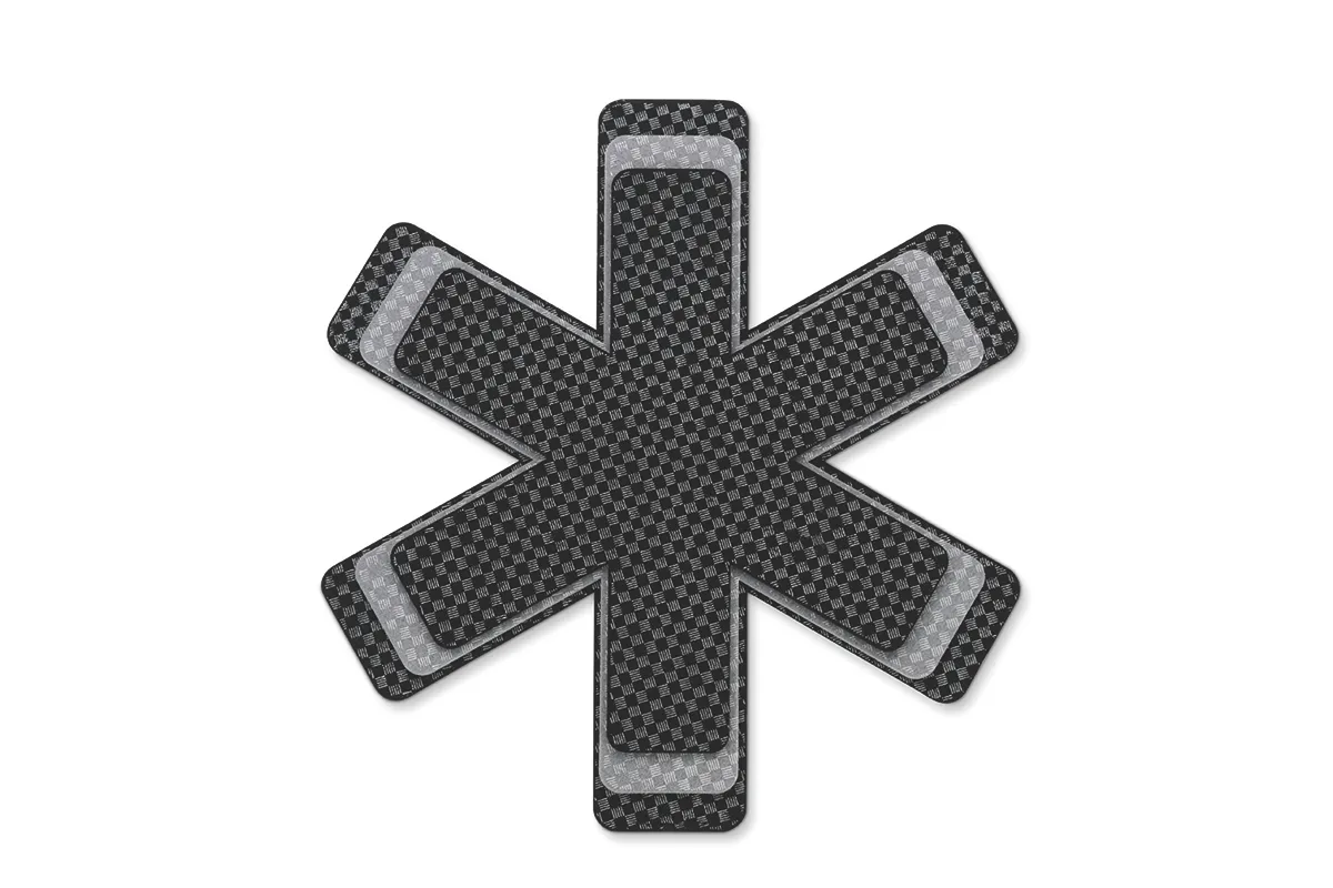 Carbon Sternchen Symbol mit silbernen Akzenten - Premium Qualität Schwarzes Sternchen-Symbol aus Carbon mit silbernen Akzenten auf weißem Hintergrund