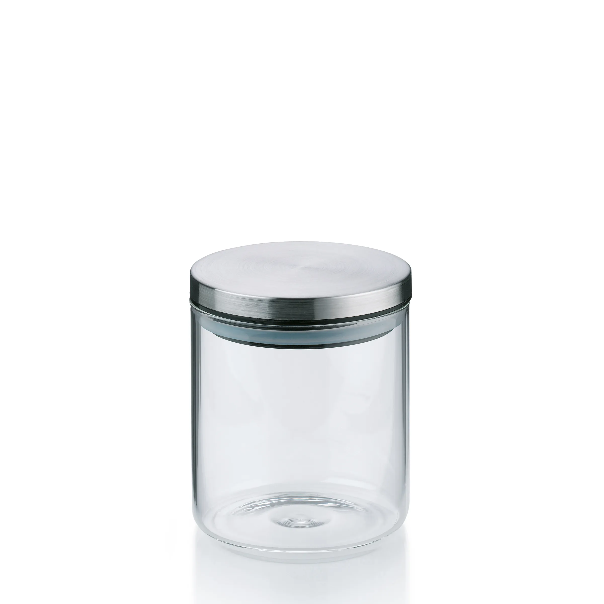 Transparente Vorratsdose aus Glas mit rundem Edelstahldeckel, leer auf weißem Hintergrund
