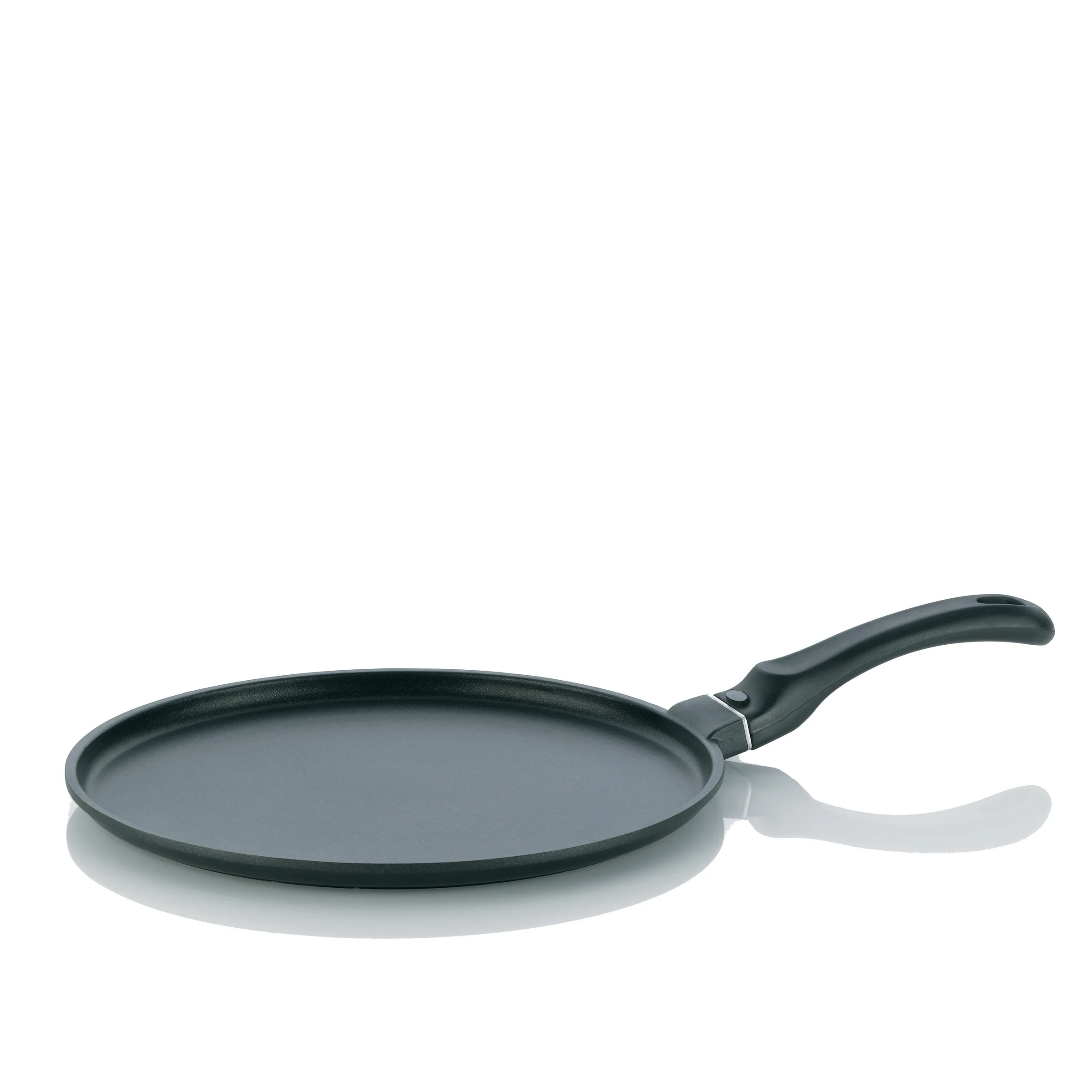 Antihaft Crêpe-Pfanne mit ergonomischem Griff - Pfannkuchenpfanne Runde Crêpe-Pfanne mit Antihaftbeschichtung und ergonomischem Griff auf weißem Hintergrund
