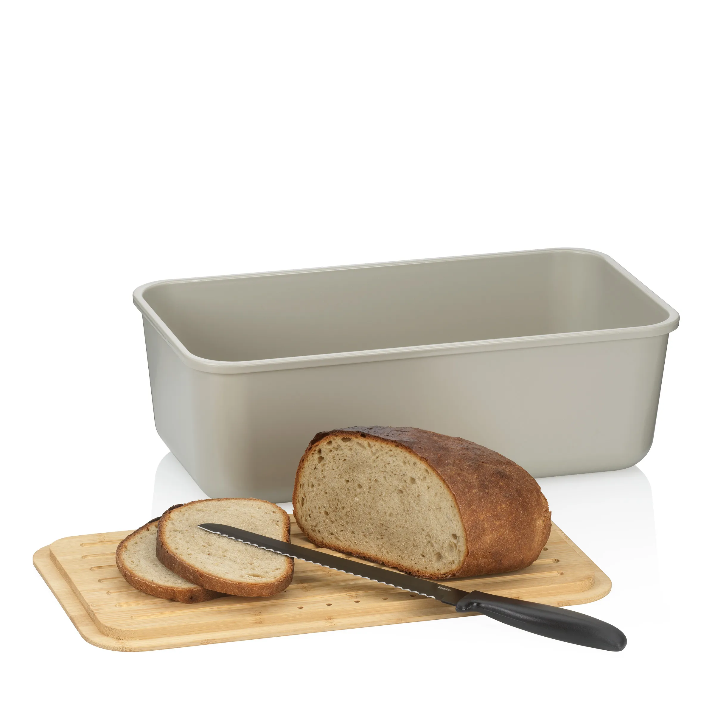 Brotkasten mit Schneidebrett-Deckel aus Bambus - Brotkiste mit Schneidefunktion Grauer Brotkasten mit Bambusdeckel, darauf geschnittenes Brot und Messer