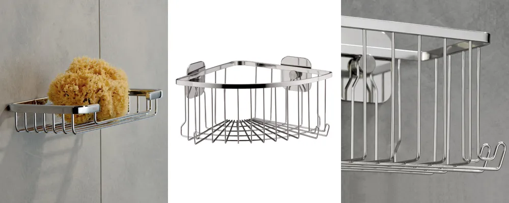 Badezimmer Wandregale und Körbe aus Edelstahl Drei Edelstahl-Badezimmerregale und Körbe in verschiedenen Größen und Formen für Wandmontage